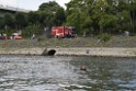 Uebung BF Taucher und Presse Koeln Zoobruecke Rhein P072